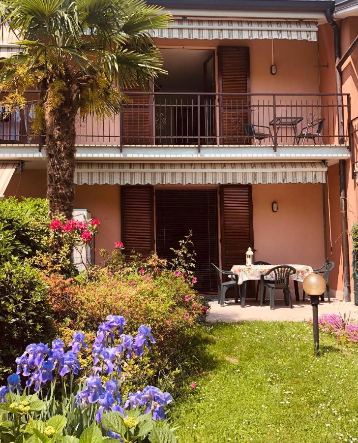 Casa Tiziana Lavena Ponte Tresa Exterior foto