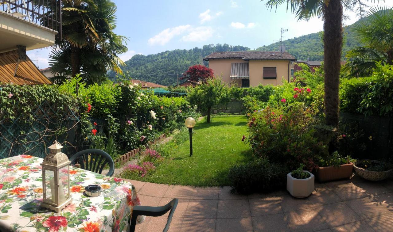 Casa Tiziana Lavena Ponte Tresa Exterior foto